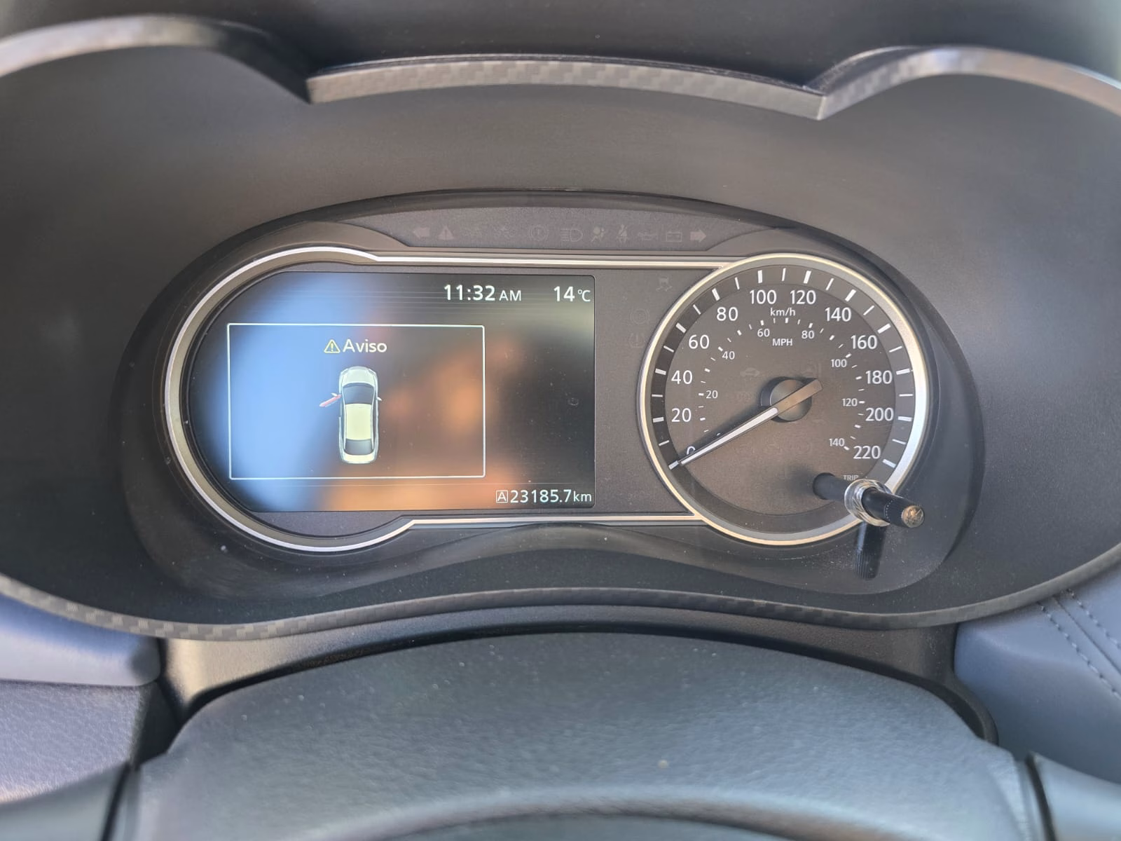 Nissan Versa Exclusive TA 2024 - Imagen 15