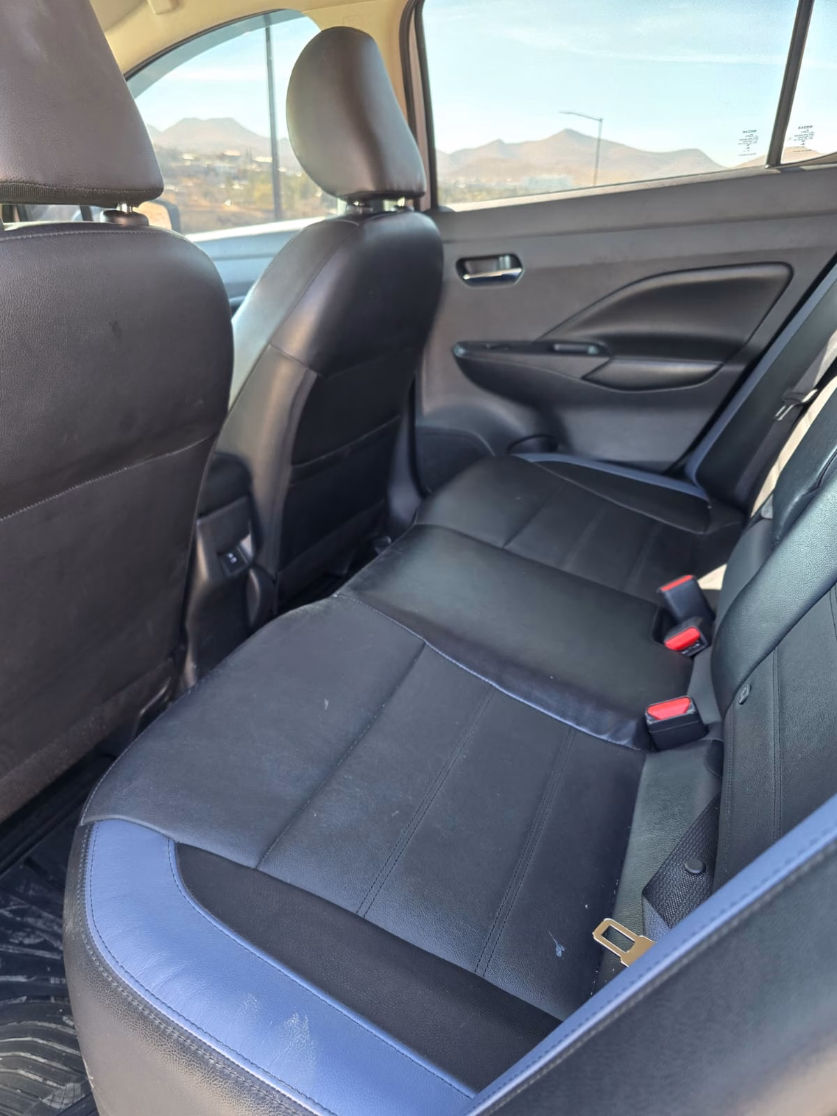 Nissan Versa Exclusive TA 2024 - Imagen 10