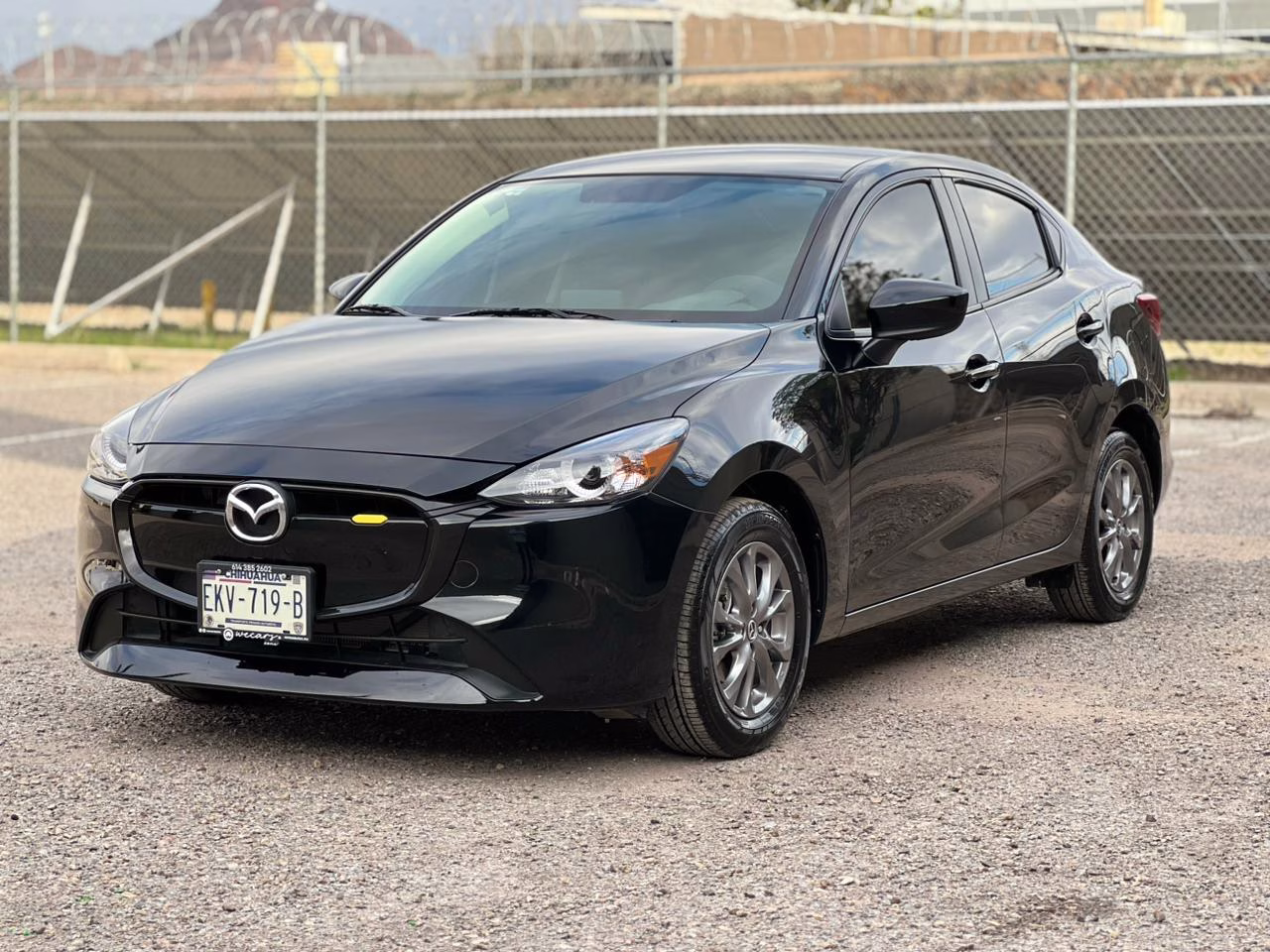 MAZDA 2 sedan iSport 2024
