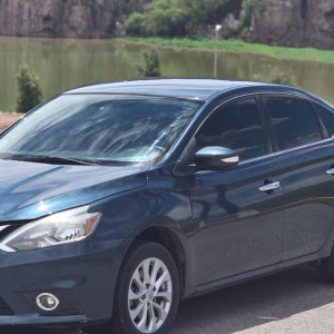 NISSAN SENTRA ADVANCE 2018