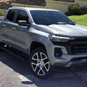 CHEVROLET COLORADO Z71 2023