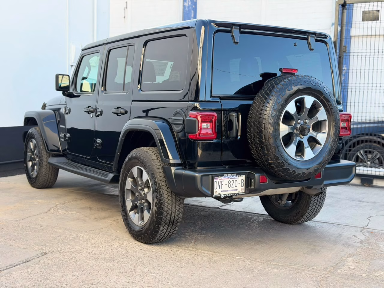 Jeep Wrangler Unlimited Sahara 2022 - Imagen 3