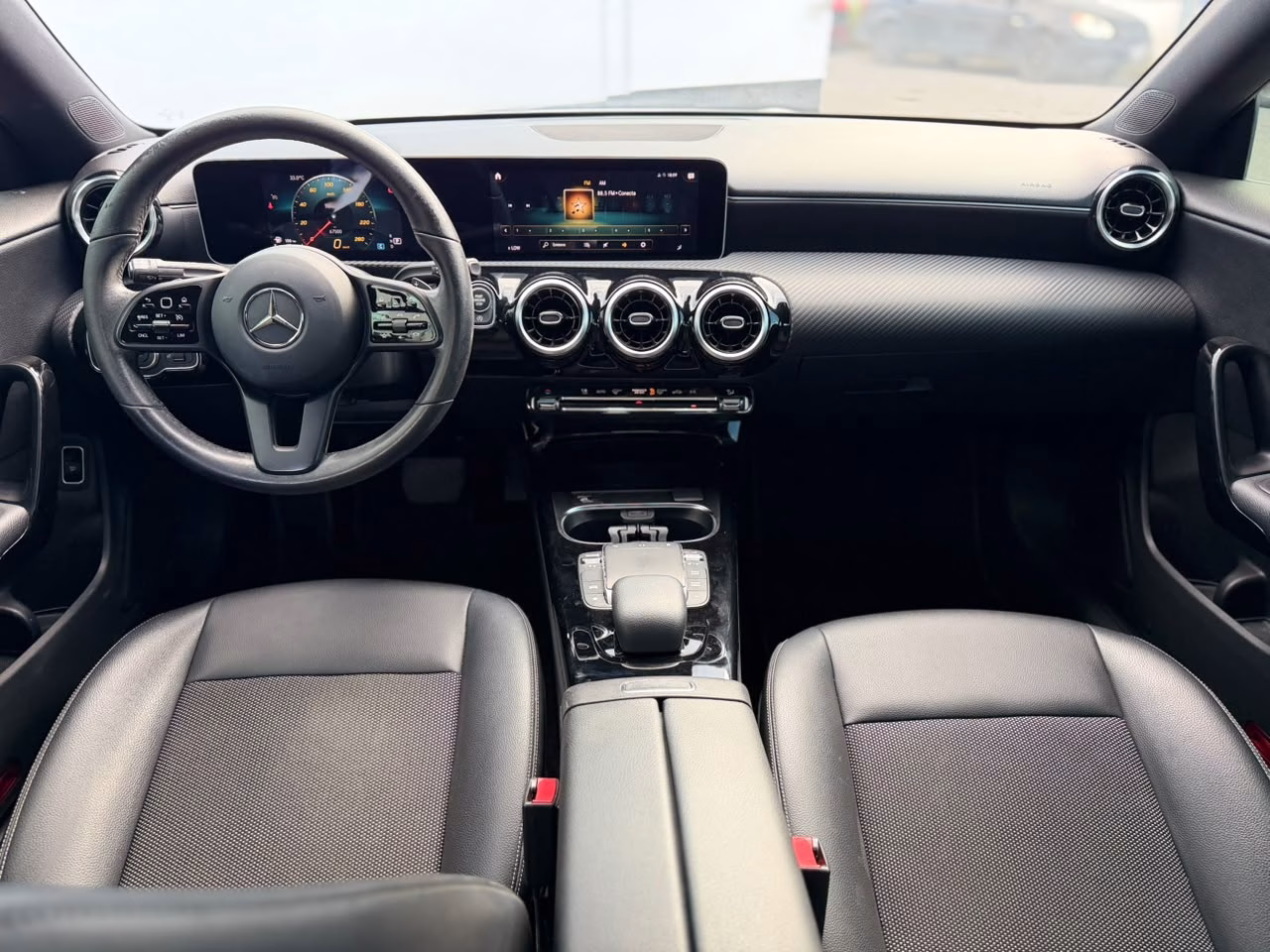 Mercedes-Benz CLA 200 2020 - Imagen 6